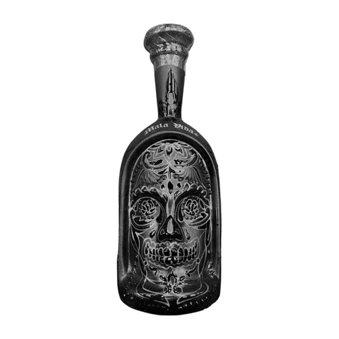 MalaVidaDosArtesExtraAnejoCalavera_Bottle.jpg